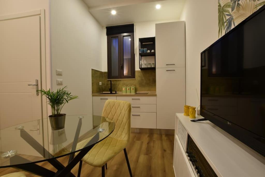 XX Miglia Apartments คาตาเนีย ภายนอก รูปภาพ